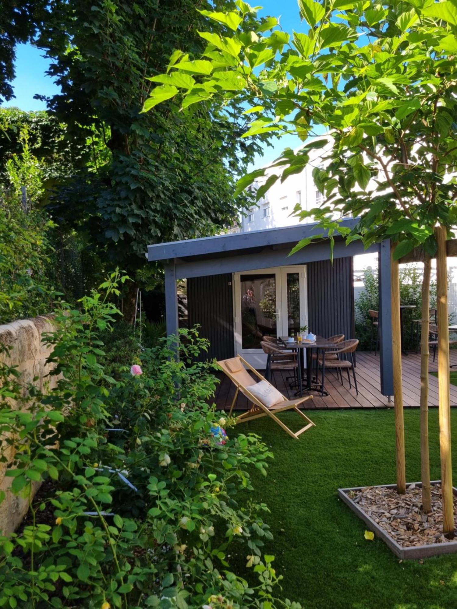 Bloom Hostel Bar & Garden Bordeaux Exterior photo