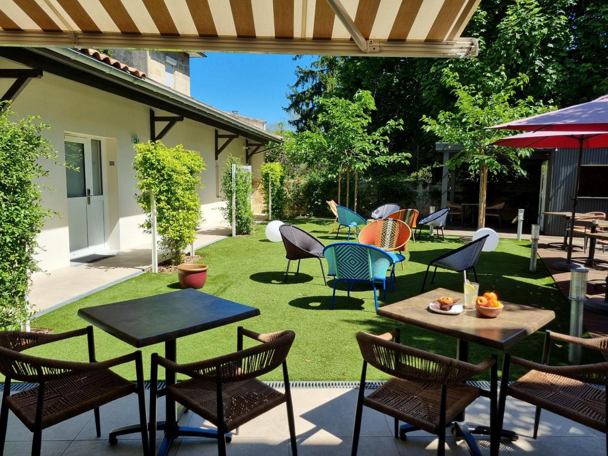Bloom Hostel Bar & Garden Bordeaux Exterior photo